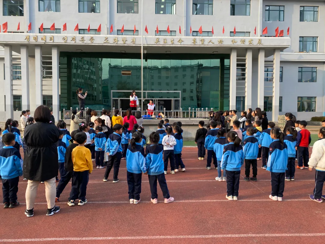 汤原县小学迈向未来教育蓝图的发展规划