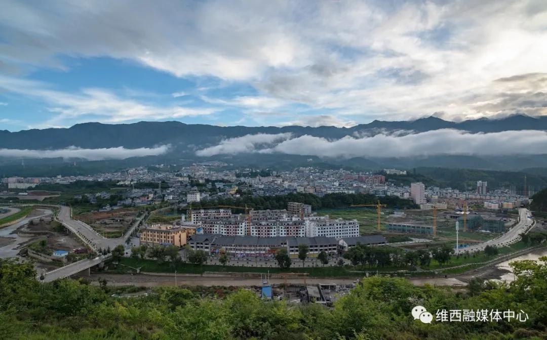 维西傈僳族自治县初中最新项目，引领教育改革，塑造未来之光启航计划